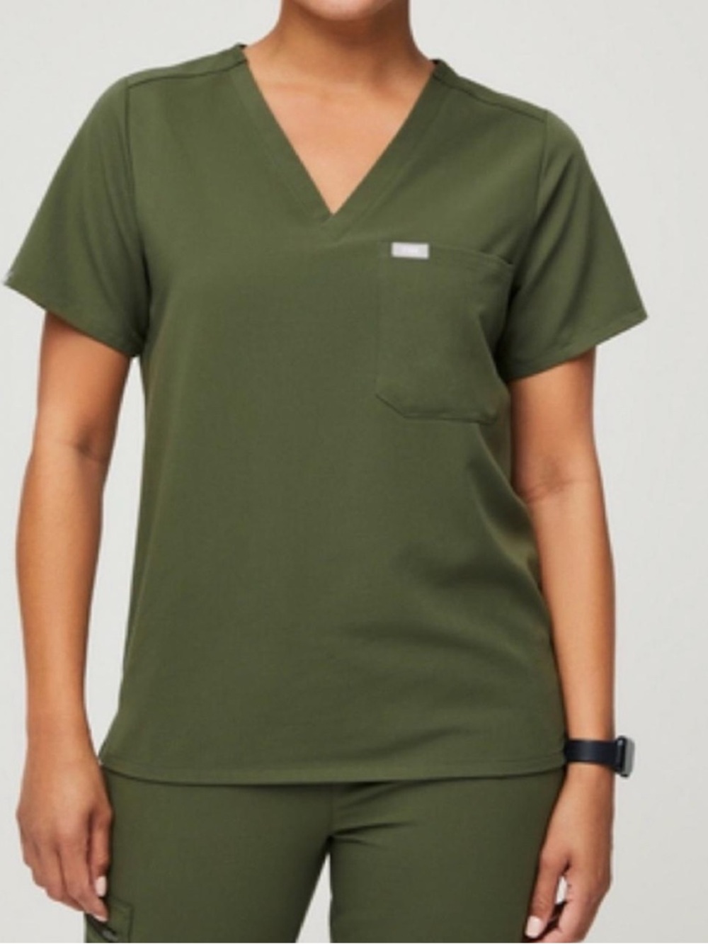 Figs Caterina One Pocket Scrub Top in Olive Green Sz XXS